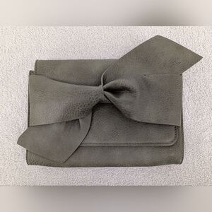 Anthropologie Vegan Leather Bella Bow Clutch Bag Moss Green Crossbody Feminine